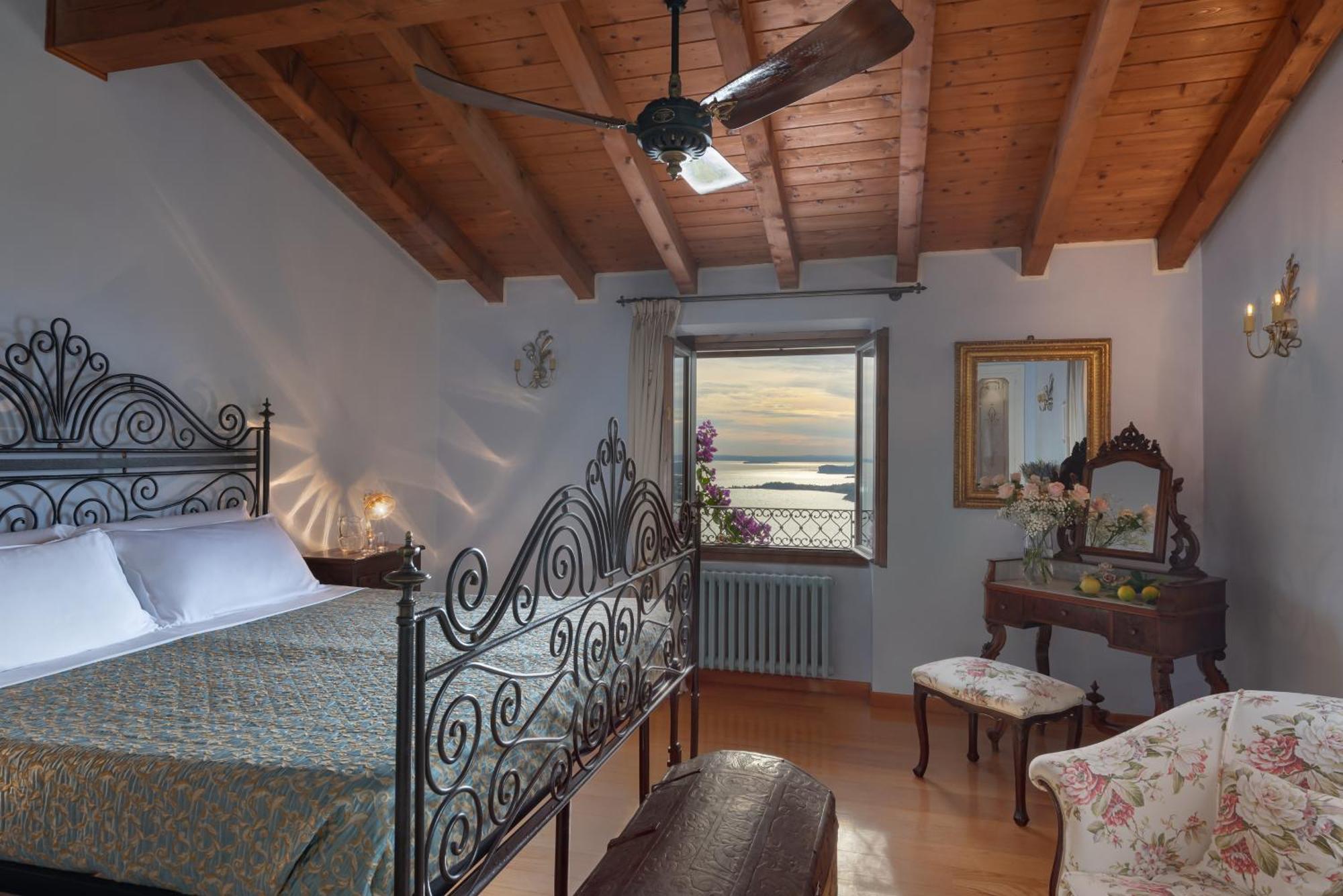 Dimora Bolsone Villa Gardone Riviera Buitenkant foto