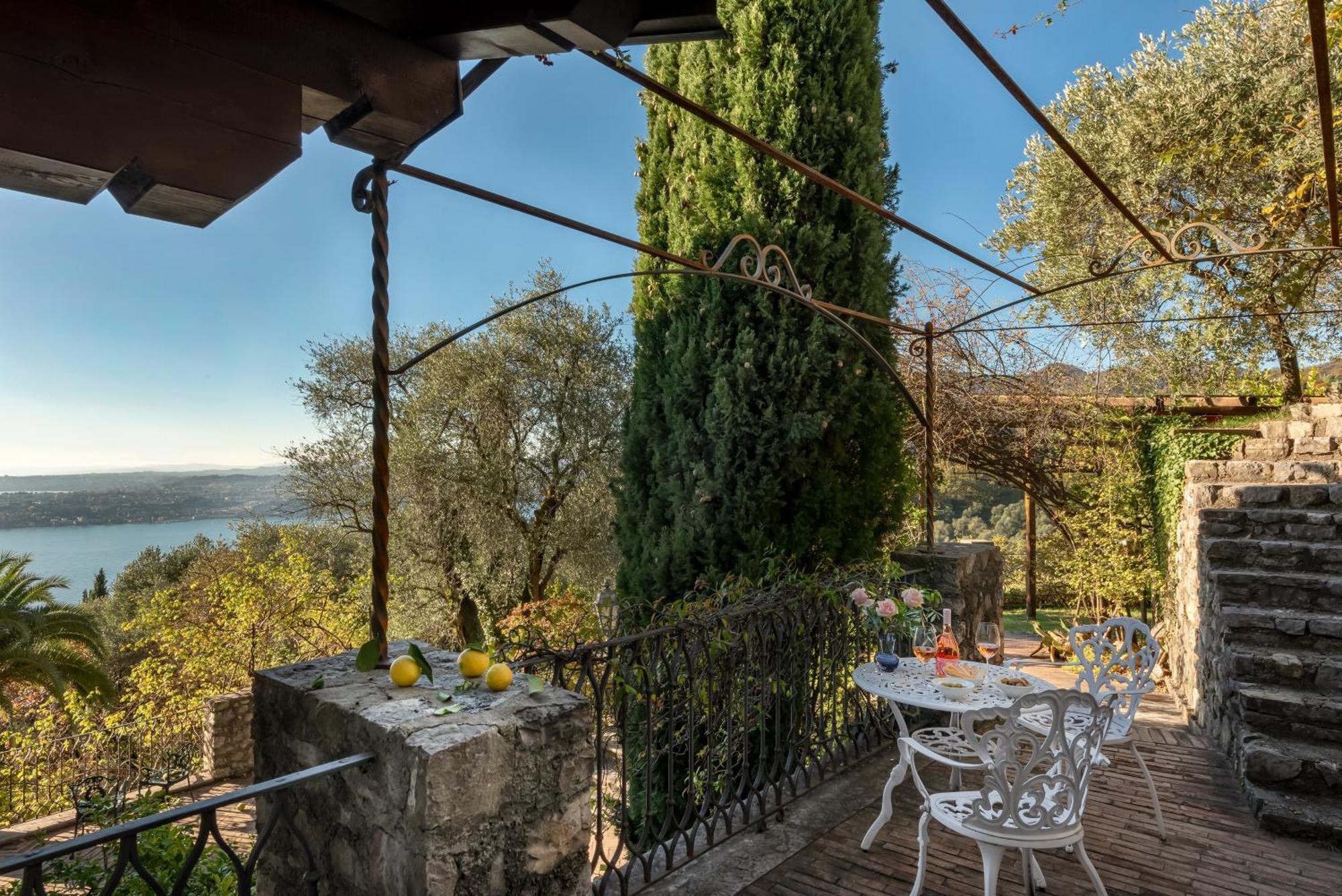 Dimora Bolsone Villa Gardone Riviera Buitenkant foto