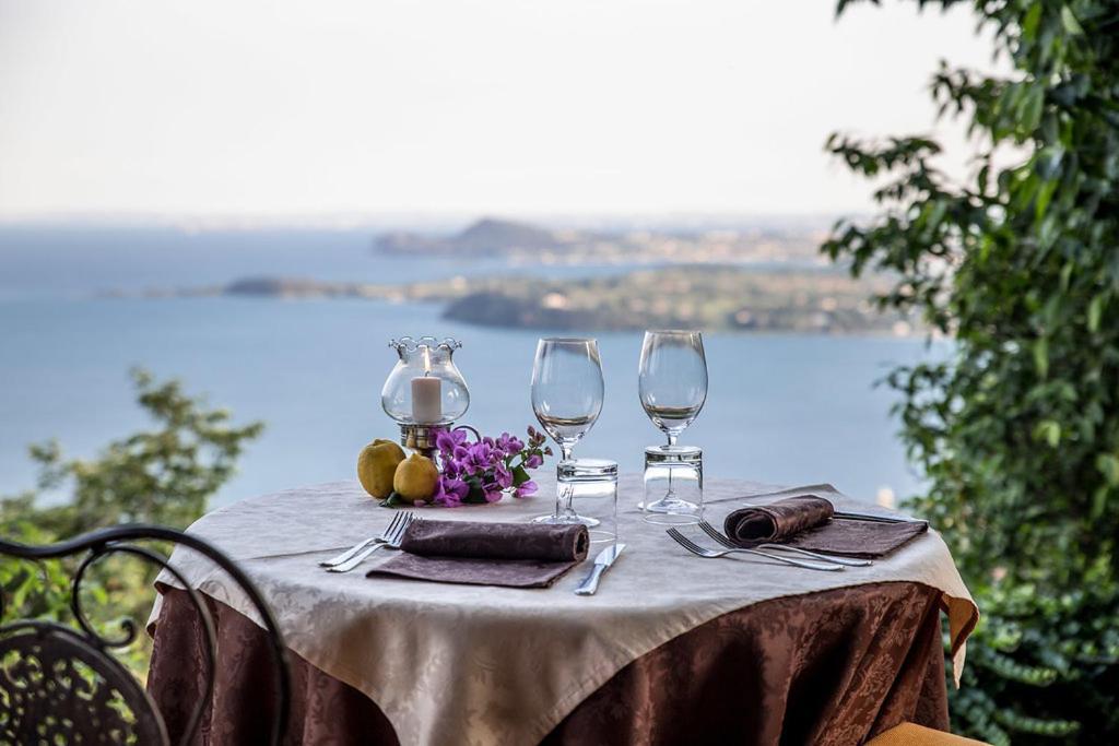 Dimora Bolsone Villa Gardone Riviera Buitenkant foto